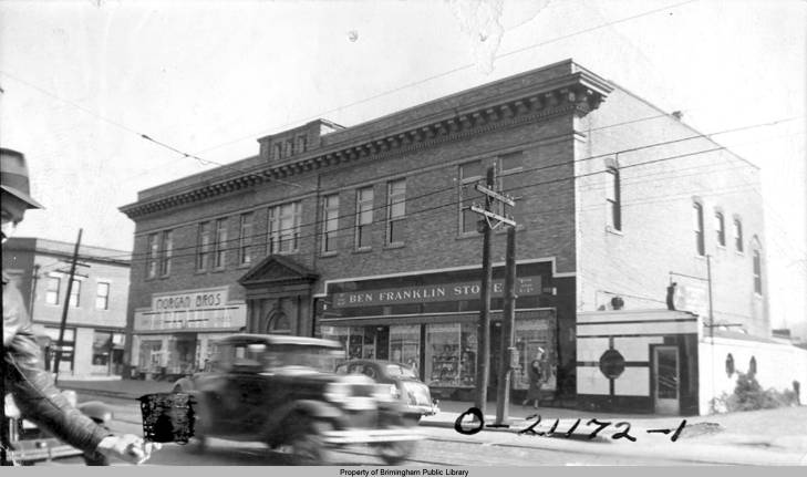 Morgan Brothers and Ben Franklin Store_Woodlawn